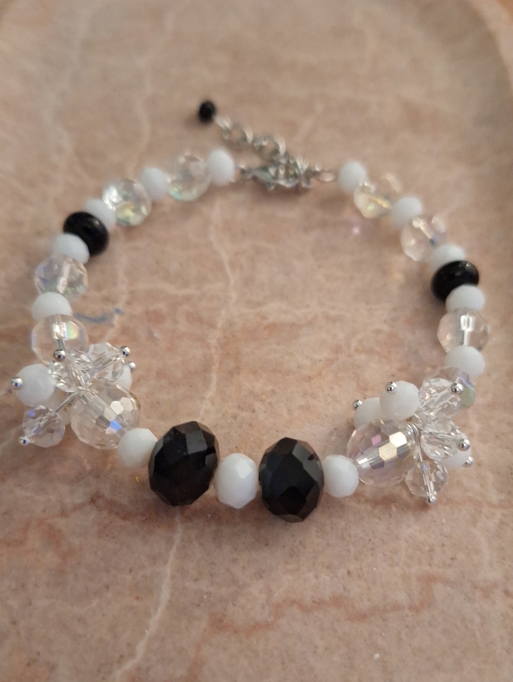 Elegant Black & White Beaded Crystal Bracelet